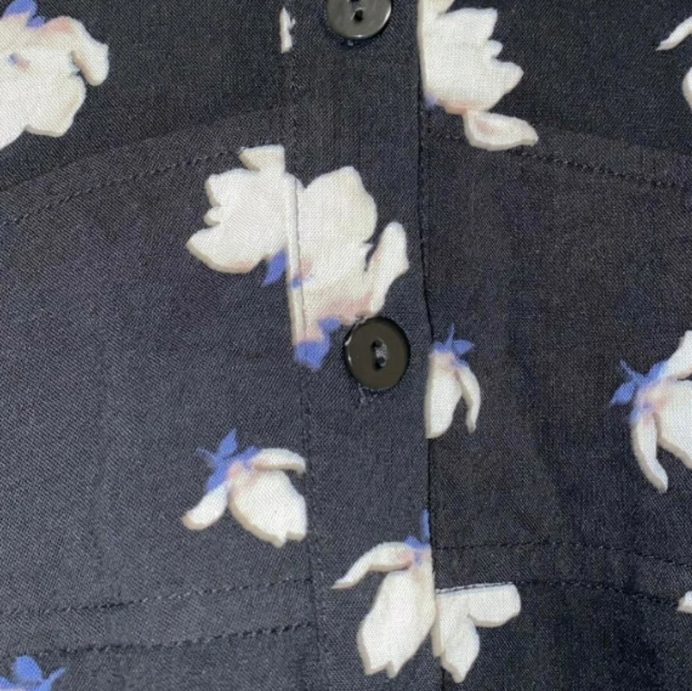 Lush Flowers Dress - Picture 10 of 15